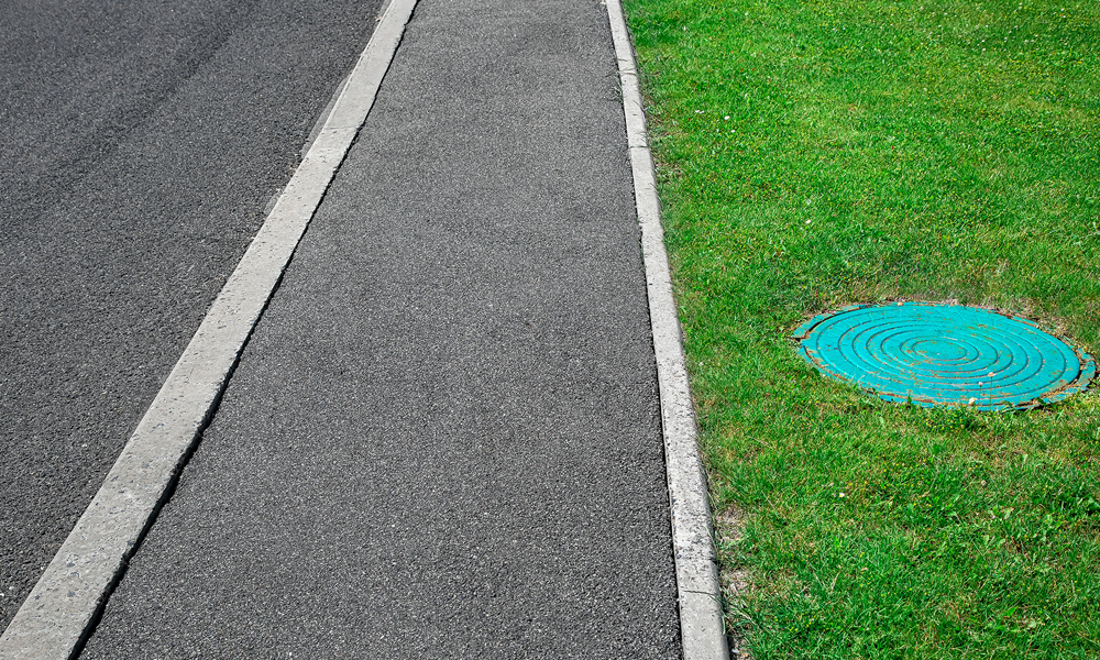 Curbing